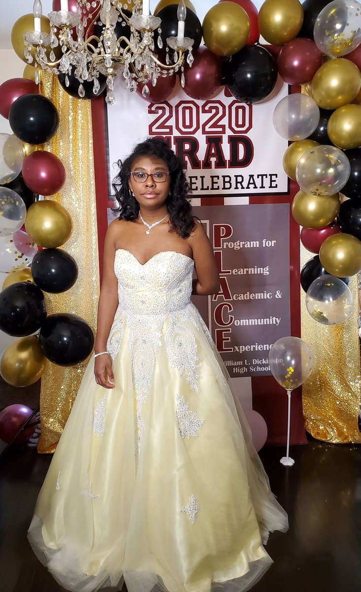 AlmaAvanzado's tweet photo. Last night's #virtualsendoffparty
#dhsplaceprogram #dhsnjclassof2020
#dhsnjseniors2020
#jcgrad2020 https://t.co/OAlVb6EbkF https://t.co/fxTWjpy345