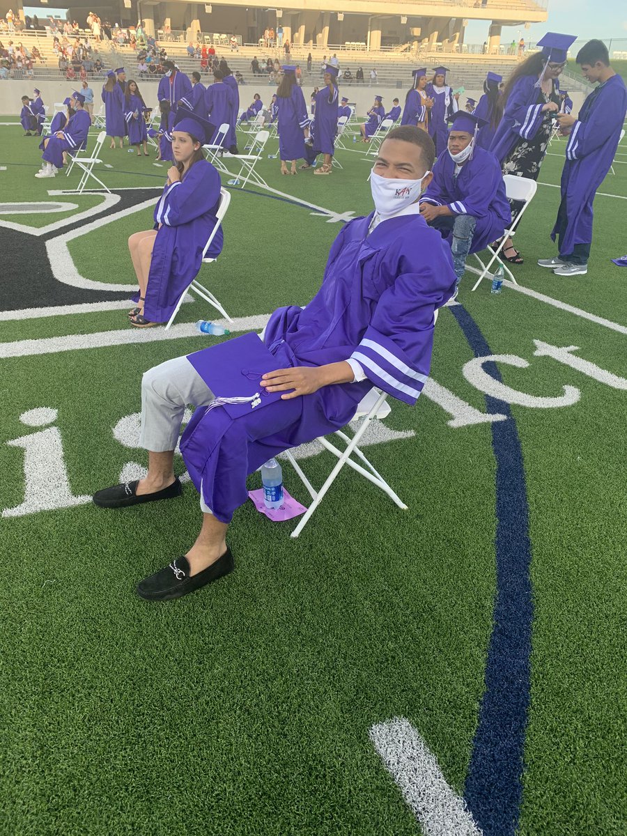 MRHSBoysBBall's tweet photo. Waiting for their final walk......Proud of these guys!!! #Legacyclass Purple Pride!! https://t.co/0rHMP7elKL
