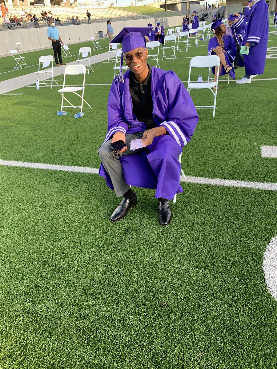 MRHSBoysBBall's tweet photo. Waiting for their final walk......Proud of these guys!!! #Legacyclass Purple Pride!! https://t.co/0rHMP7elKL