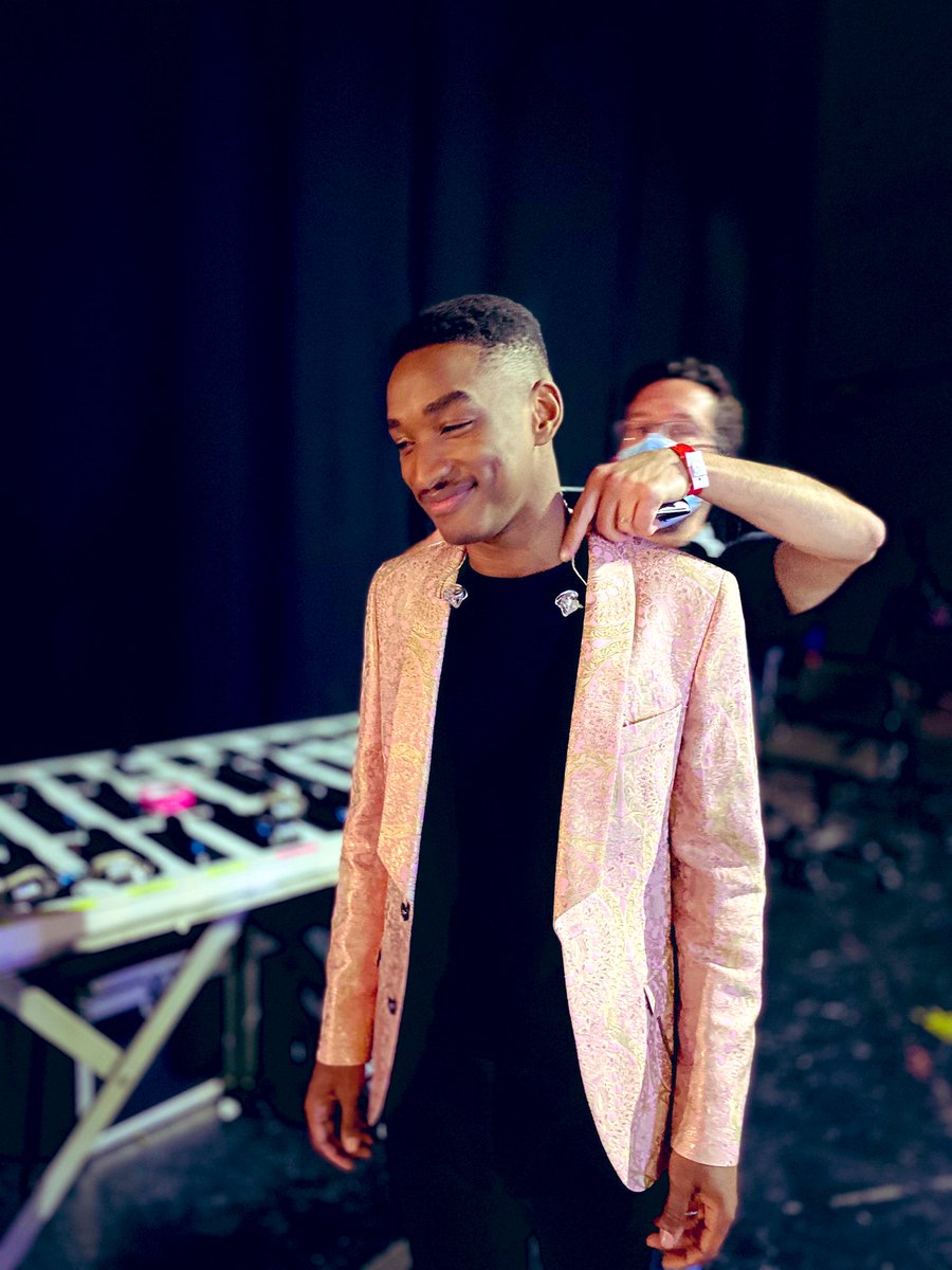 TheVoice_TF1's tweet photo. #TheVoice #TheVoiceLaFinale
Le sourire d’Abi après sa dernière prestation ✌️ https://t.co/3vjEp0CFi3