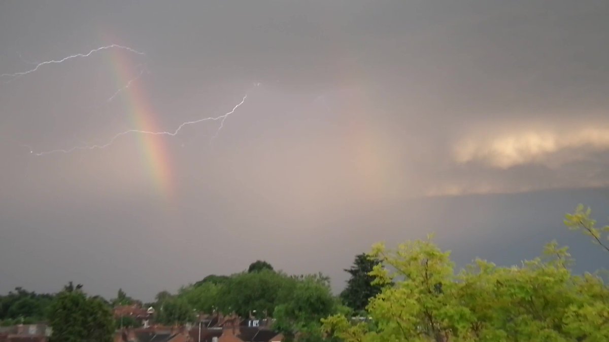 CrazyPandaPubs's tweet photo. I was just minding my own business with a @Purityale UBU and saw this out the window... powerful stuff! #Thunderstorm https://t.co/BUkl7qLL5x
