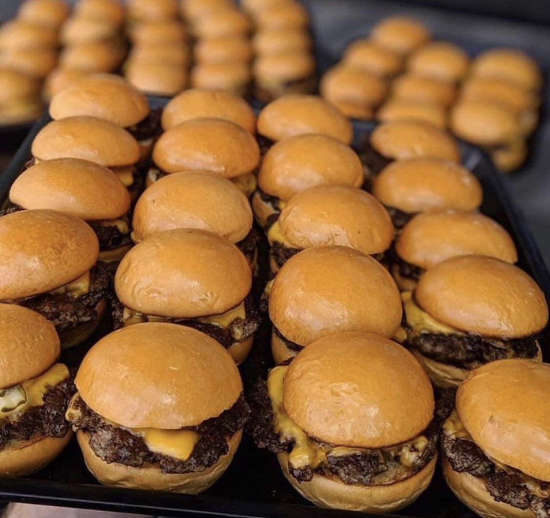 tastebud's tweet photo. sliders https://t.co/OMVsKiyH1k