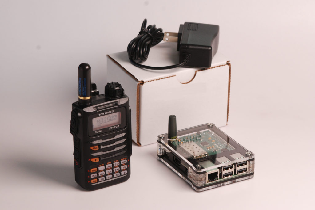 VE3WZW's tweet photo. ClearNode is a Raspberry Pi based AllStar + Echolink node with an integrated low power UHF or VHF radio transceiver. #ClearNode  #Allstarlink https://t.co/nJb30CQuXi