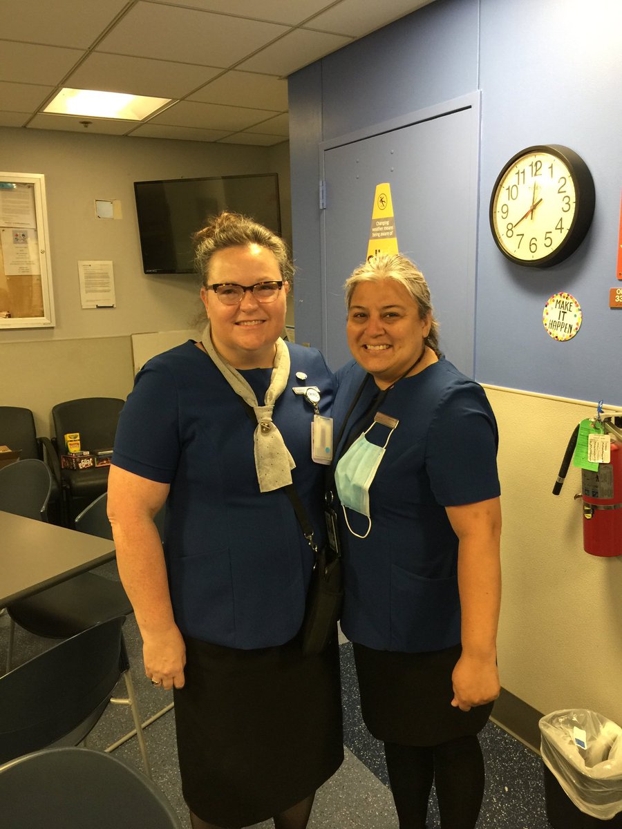 OfRb1's tweet photo. Angela Strong last day after 36 years with United. Angela will be retiring at the end of June. Enjoy your next chapter!!! https://t.co/vyfmyqkGhF