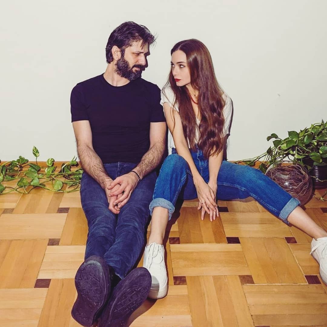 MematiTope's tweet photo. ushan çakır dan paylaşım gelince tüm partnerler hemen ard arda like düşmüş❤ onlarda şaşırdıysa demek ki😀özlem cansu zeynep bige bade ceren çok tatlısınız. bi elçin kalmış galiba https://t.co/NXjcCefh92