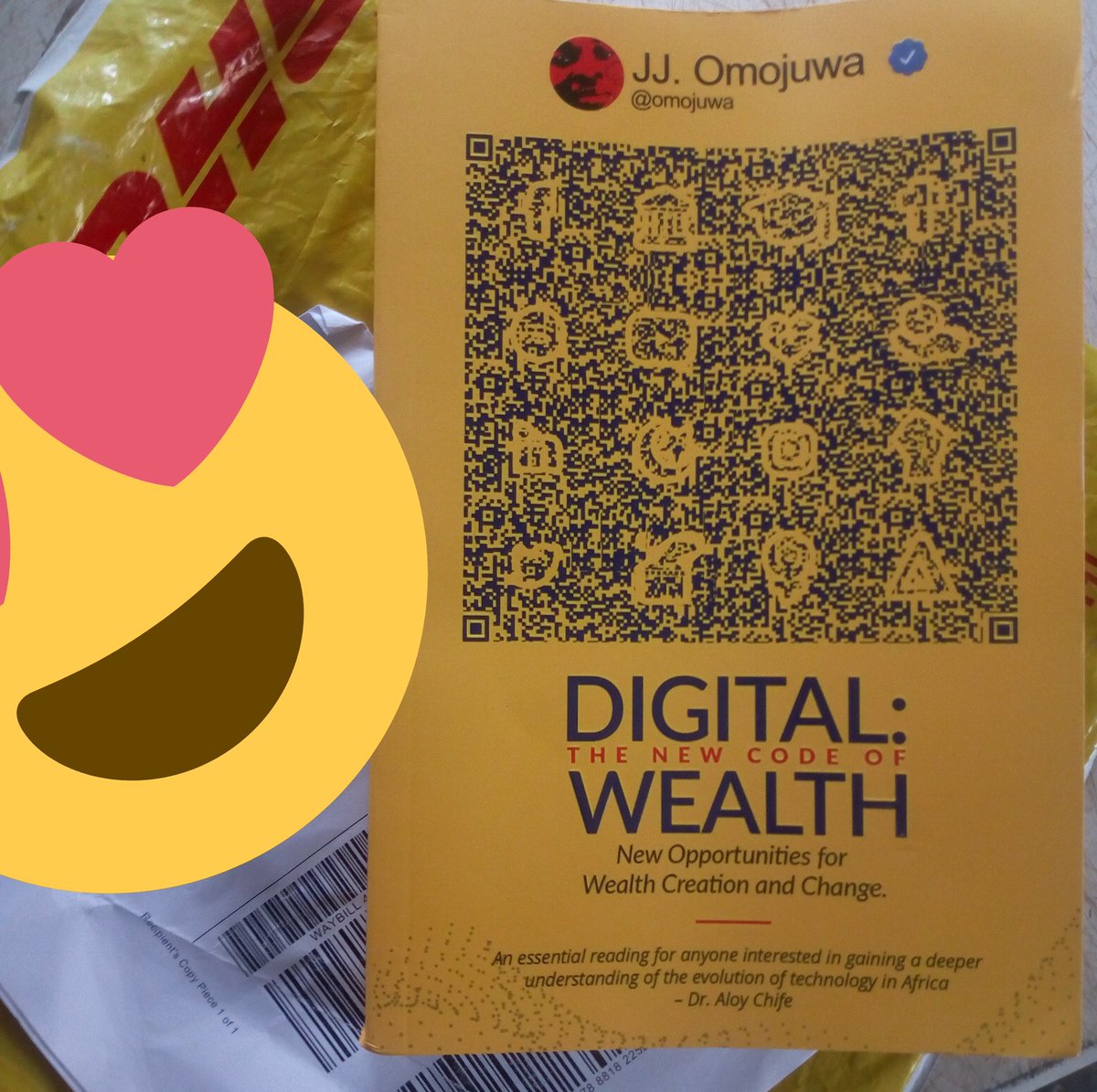 Ryybex_shu's tweet photo. Officially, we're now part of the #DWBArmy.π€β₯οΈπΊ @DGTLWealthBook
A great job done here and a delight to behold. Kudos @Omojuwa
#DigitalWealthBook #DWB https://t.co/8s3LE8KjkU