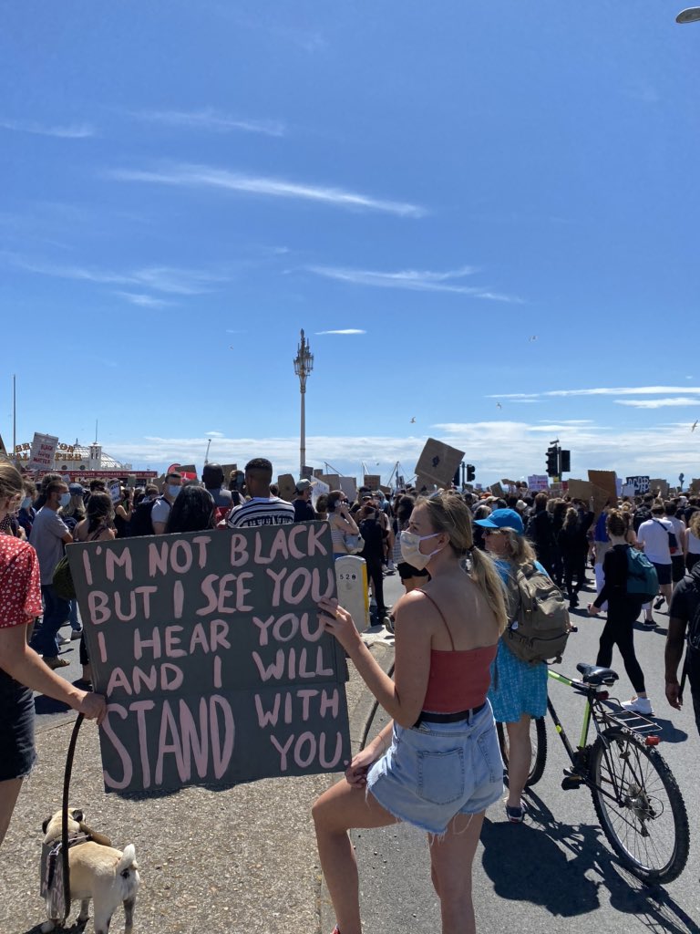 RaeBoo's tweet photo. Powerfully peaceful atmosphere in Brighton today. Cheering for change. #BlackLivesMatterUK https://t.co/ruOG14wg7h