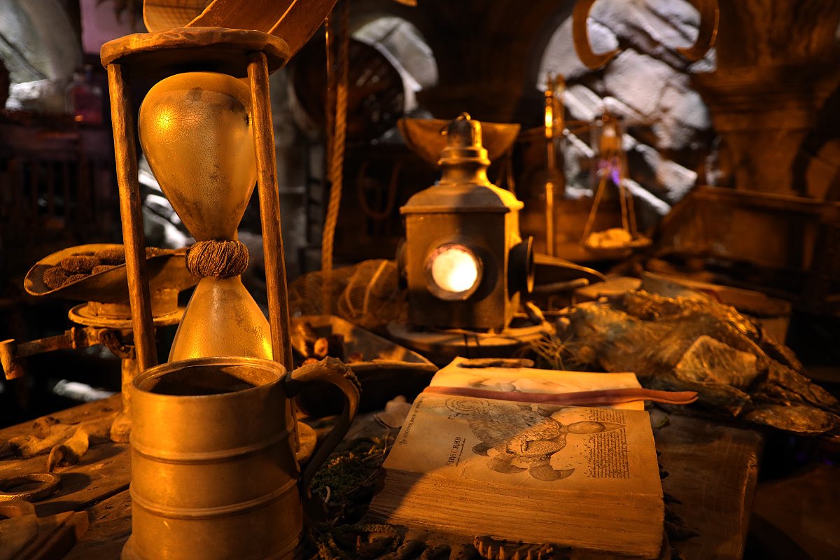 insideuniversal's tweet photo. Happy 1st Birthday to Hagrid’s Magical Creatures Motorbike Adventure! @UniversalORL https://t.co/SM2wqF18xr