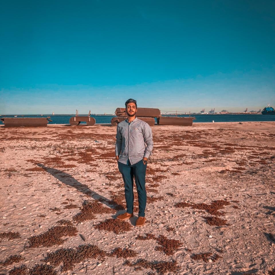 AmrTo5y's tweet photo. #NewProfilePic https://t.co/ehelM2XXHd