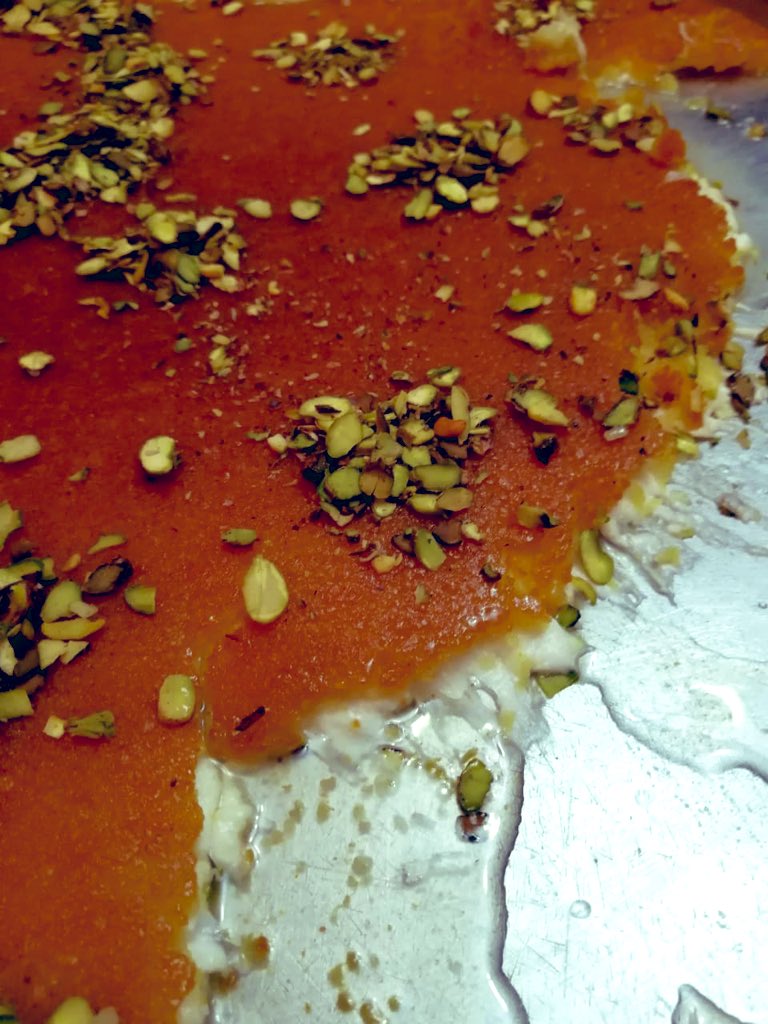 شيلك من الهم    #الكنافة_أهم 👌😋😋👌اسعد الله مسائكم 🌷