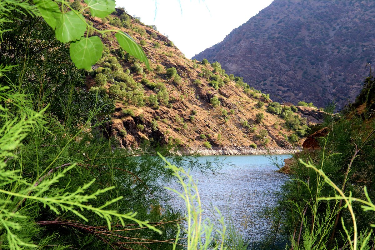rmztks's tweet photo. #firatnehri #handere https://t.co/OvUfowHYvT