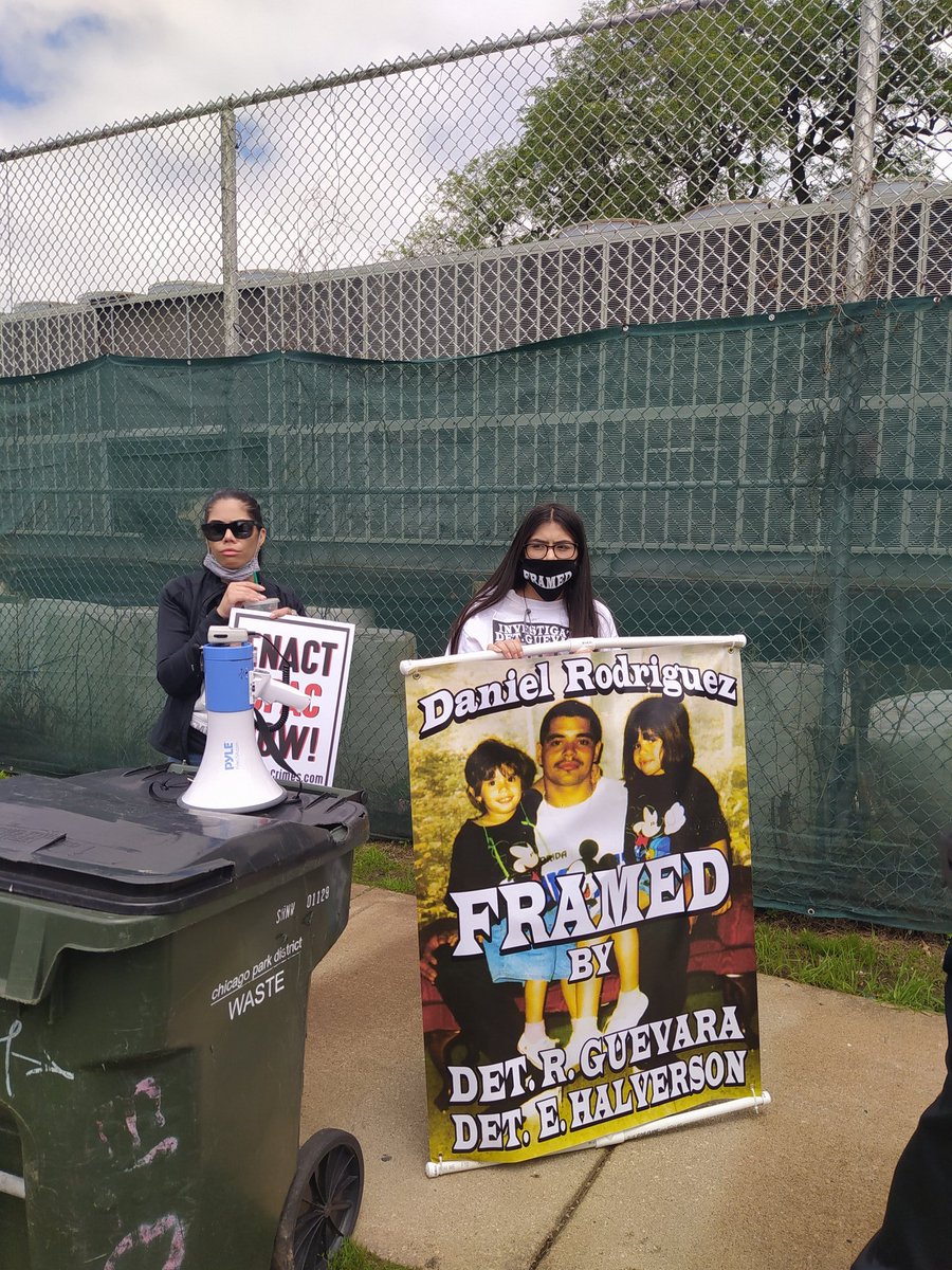 CAARPRNow's tweet photo. We're out here with Innocent Demand Justice fighting for all those who were framed by detective Guevara.
#FreeThemAll https://t.co/lcQrHnRZmT