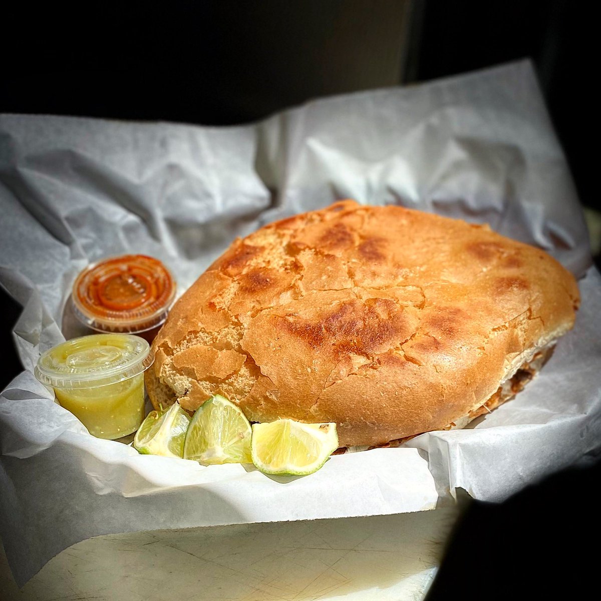 AlleyTaco402's tweet photo. Tortas always come thru clutch when you wanna get full.  Buttered toasted bread lettuce tomatoes avocado sour cream..squeeze lil lime juice and add some salsa and I'm telling you 👌🏾⛽️🔥🚨 #AlleyTaco402 #FoodTruck #Omaha #Nebraska #SouthOmaha #NorthOmaha #Omahafood #OmahaFoodTruck https://t.co/mTQFRKQ8yS
