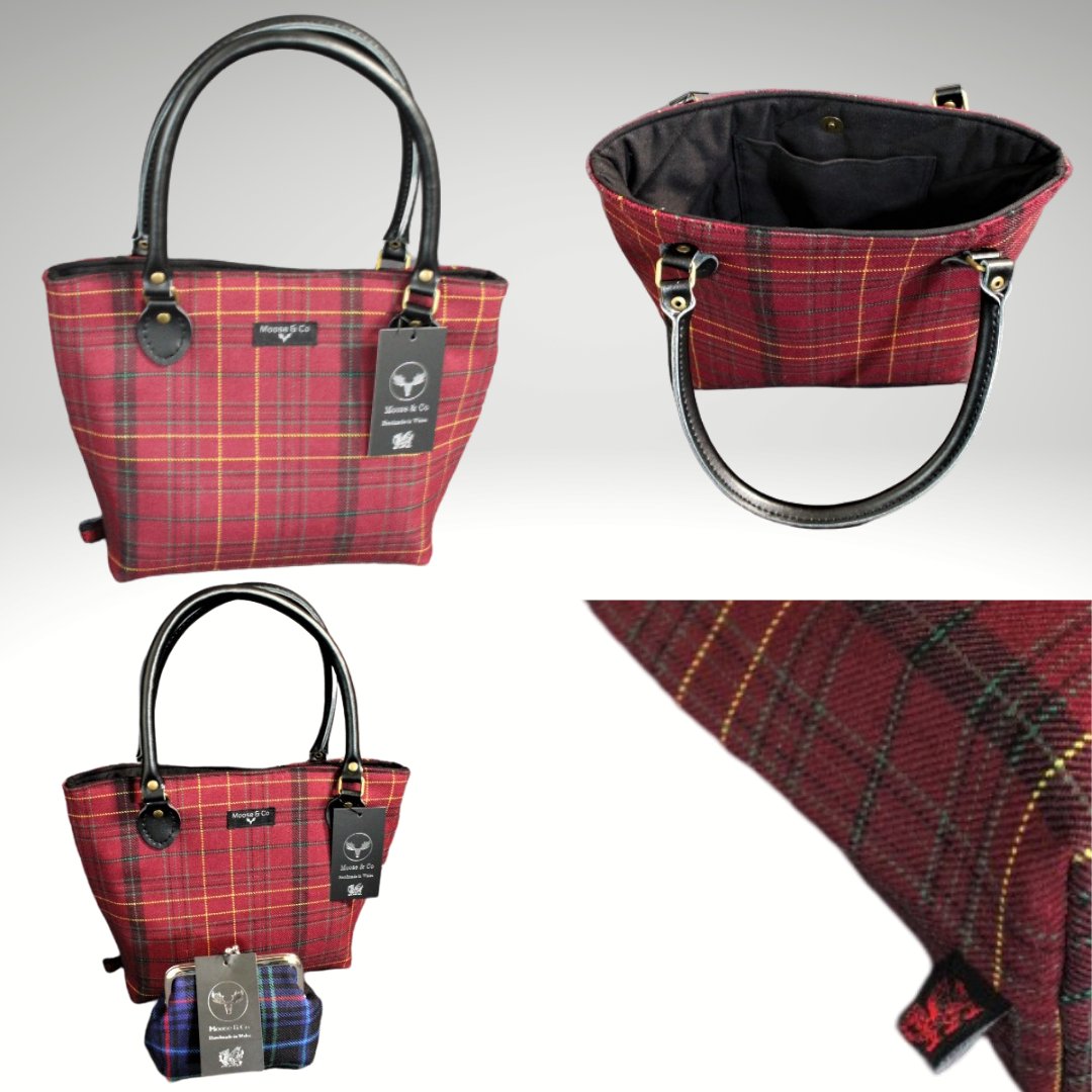 co_moose's tweet photo. Another busy week has gone by and we have been working on a New line which is a Welsh Tartan hand bag the picture shown is Williams tartan.
Handmade in Wales.
#HandmadeInUK  #handmadegifts #UKGiftHour #UKGiftAM #handbags #welshtartan https://t.co/Zmh5BtWNi6