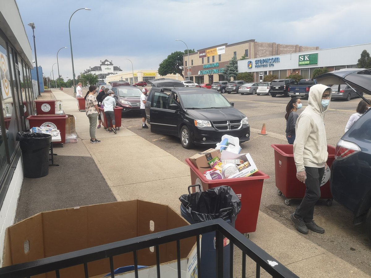 Target Hunger is launched today with <a href="/lethfoodbank/">Lethbridge Food Bank</a> and <a href="/IFBLethbridge/">Interfaith Food Bank</a> asking the community to donate non-perishable and money to help support keeping the banks fully stocked. 
#yql #lethbridge