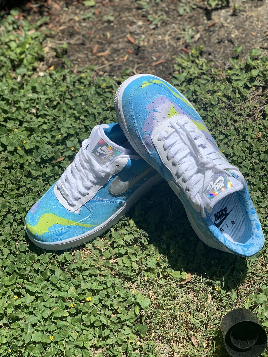 _Campaign45's tweet image. Custom AF1’s #Retweet #Rico’sLab 💙💚💜🔥🔥