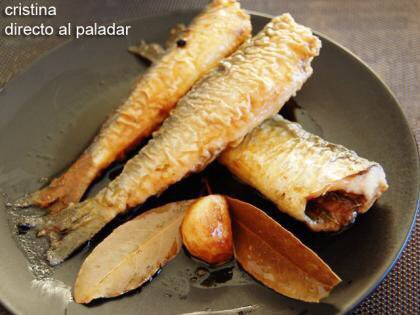 Mister_Cheff's tweet photo. Hacer un plato 🍽️ con el que todos disfruten en esta época del año es todo un lujo y por eso te damos la receta que podrás preparar  #vinagre @Mister_Cheff ✅
#SARDINASENESCABECHE 😋
Un auténtico plato tradicional para tomar pescado azul 🐠
Enlace ⬇️⬇️⬇️
https://t.co/5pdxkmKeNn https://t.co/4QQqF3Wrps