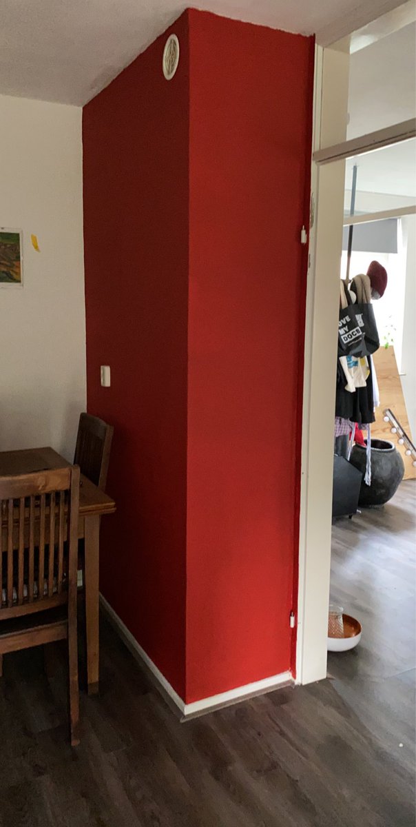 livelifethings's tweet photo. @praxis een grote teleurstelling... een muurkleur aanschaffen en nog vragen hoe dit zal uitpakken... ja komt helemaal goed mevrouw.  Ik plaats van terracotta gewoon vel rood.. morgen maar weer naar drachten. https://t.co/cLL5e8iUEk