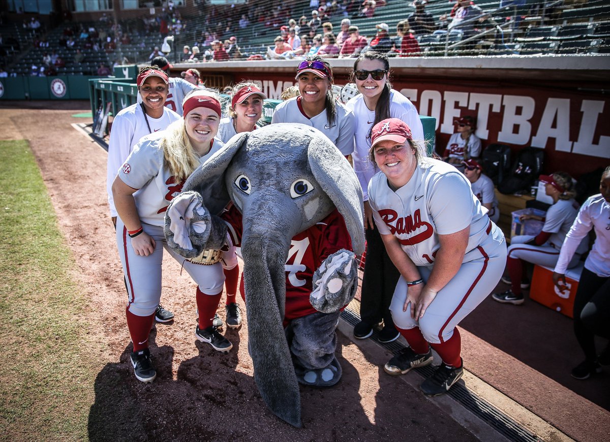 #WorldSoftballDay #RollTide