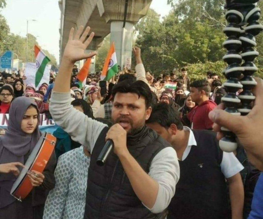 #ReleaseMeeranHaider Because He Is Anti national CAA Protector, Not A Criminal.!!
These days Indian government nonstops targeting to Indian Muslims. 
 #Islamophobia #Islamophobia_in_India 

@AJEnglish @BBCWorld @hrw @OIC_OCI 
@Lawyer__ahmad @AlGhurair98 @AHMAD_ALWAHIDAH