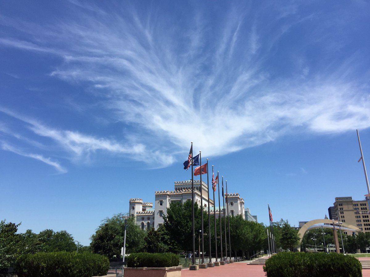 JesseGunkel's tweet image. The true definition of “Chamber of Commerce Day” - we’ve got some picture-perfect weather this afternoon! @visitbatonrouge #brwx #lawx #redstick