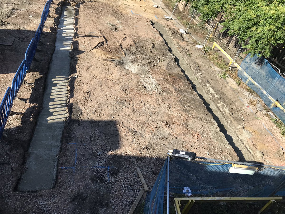 QuashTrainwash's tweet photo. Pictures today: It appears trainwash work has begun on the North side of the Mill Road Bridge BEFORE @camcitco &amp; @networkrail have agreed lawfulness. #quashthetrainwash @DanielZeichner @dave4labour @anna4labour @sophie4labour @MillRoadBridges https://t.co/4sSK0WlhzQ