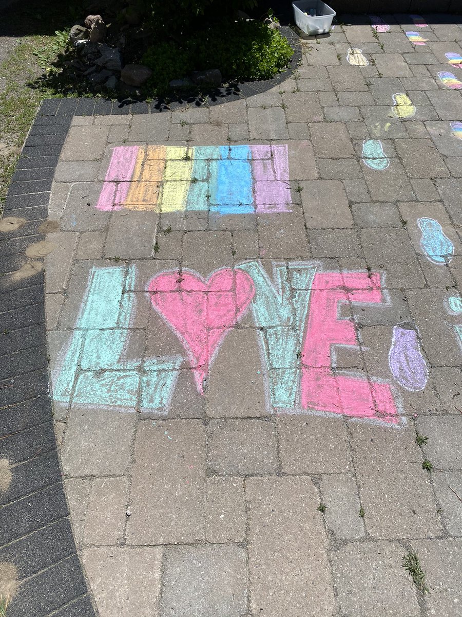It’s not the same without the parades, parties and dances in the street for #PRIDE this year, but we are celebrating at home with all the love pouring out of our hearts
❤️🧡💛💚💙💜