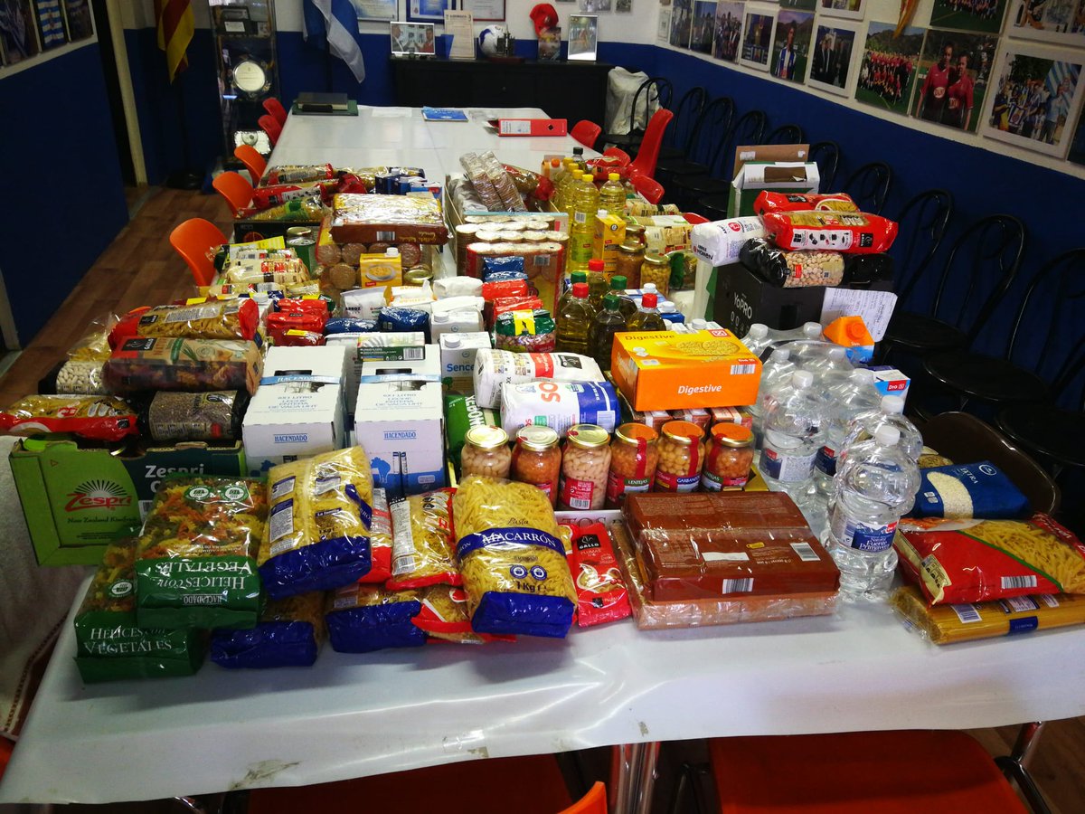 corre_solidaris's tweet photo. #Entretotssumem
Puedes conseguir tu dorsal hasta el día 14 a las 22h ,
Y colaborar con #3x1 para Alimentos y productos de higiene @caritasantfeliu

 Y además donar tus kms a
#KmsxELA para @fmiquelvalls
#kmsxAlimentos para @DrinkingRunners

#josocsolidari

.https://t.co/KtM13lSCQh https://t.co/x2qCCLrtA9