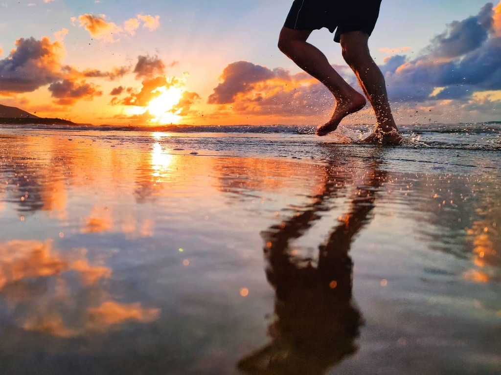 HectorlemonMi's tweet photo. Happiness | Mi Note 10
.
#MiNote10 #ConXiaomi #MiCommunity #GranCanaria_Pictures #MiExplorers #Xiaomi #CanaryIslands #GranCanaria #XiaomiEspaña #Miphotgraphy #latituddevida #VenACanarias #canary #canaryisland #canary_islands #canariaslifestyle #canarias… https://t.co/CRt2WpDK9N https://t.co/VneAhXnoRl