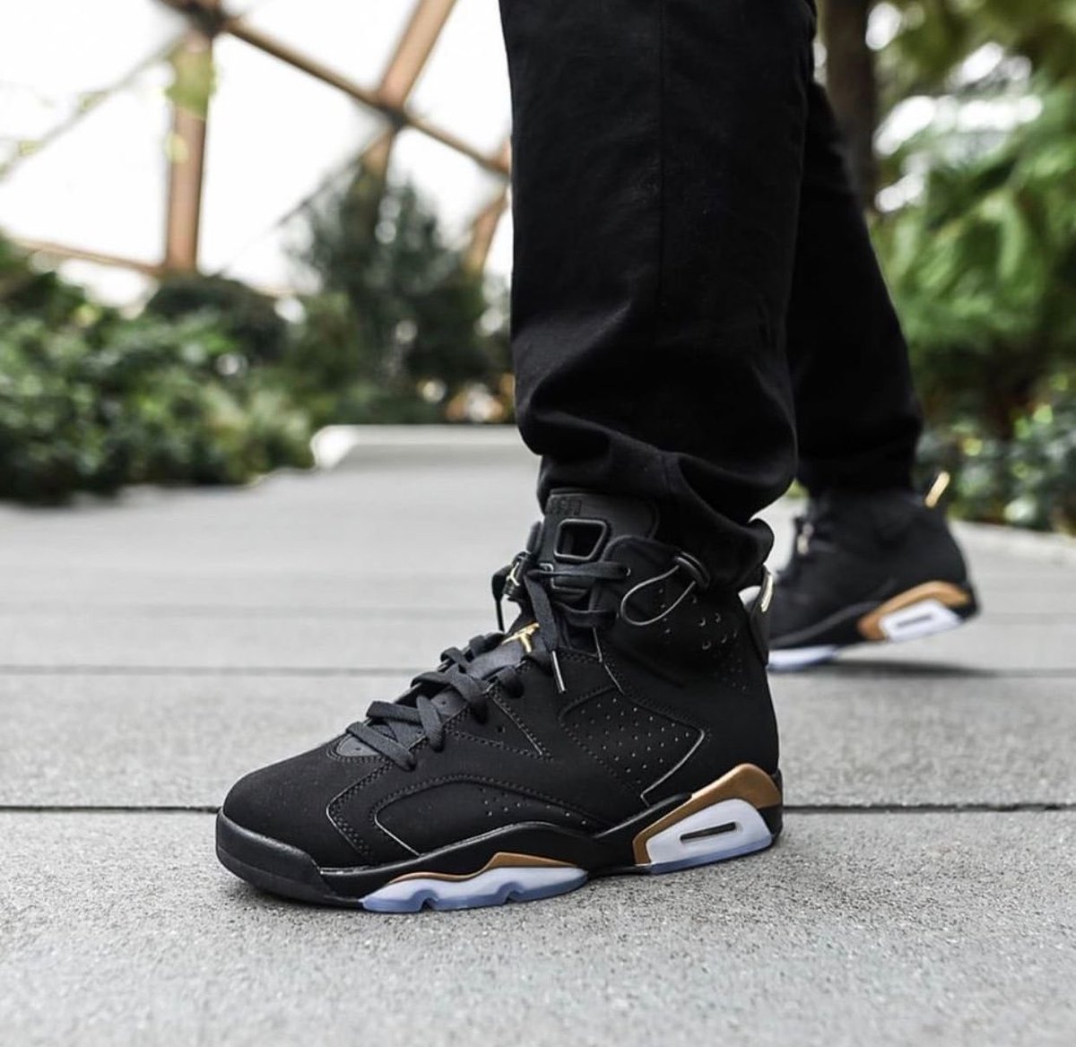 jordan 6 dmp footaction