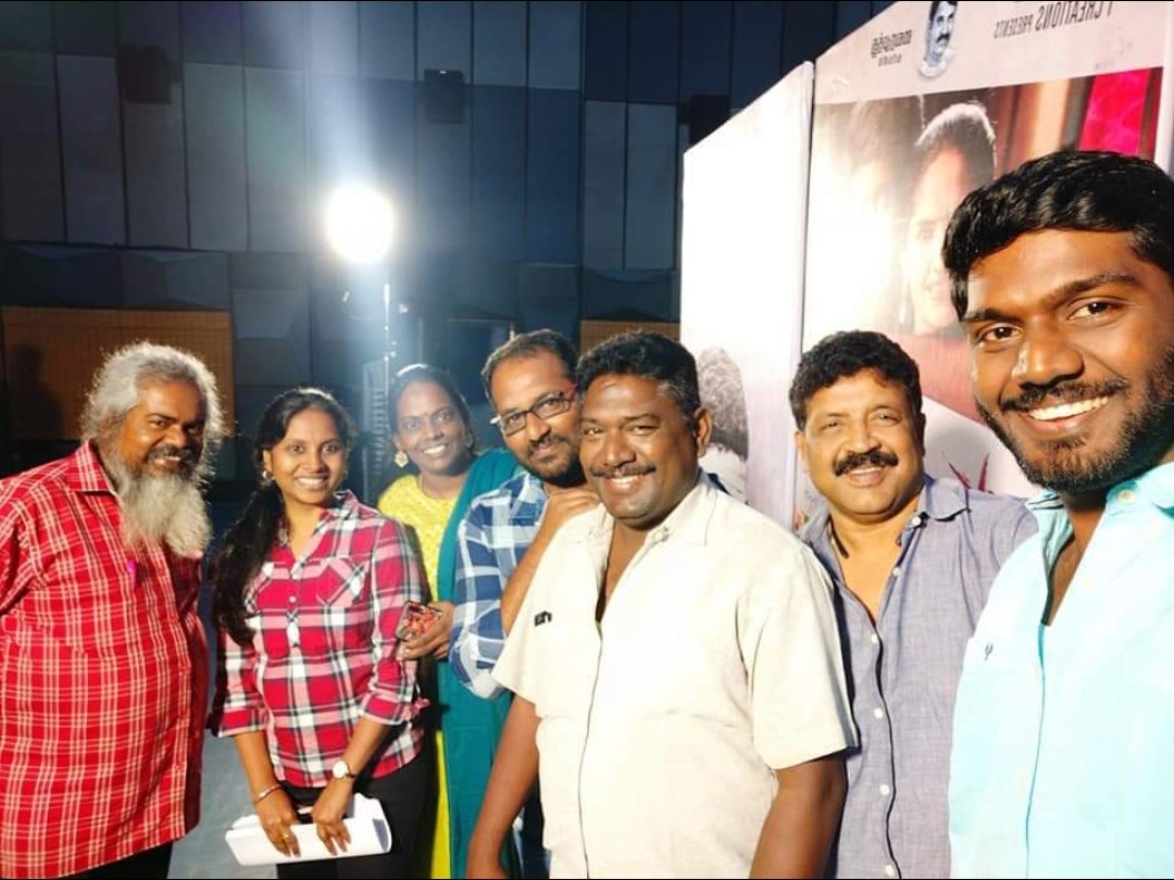 Sivanishanth5's tweet photo. It's been a great pleasure to have a good time with you sir. @kayaldevaraj and @SureshChandraa . Thank you @HariUthraa sir to make this happen. 
#galtha #thala #pro https://t.co/gfoFj4KAiM