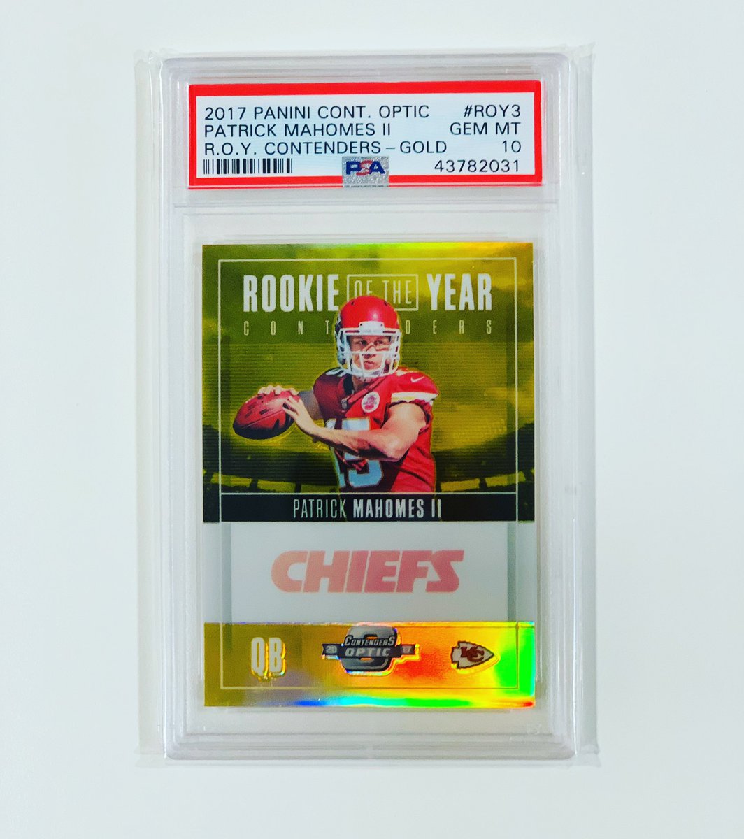 CollectorKay's tweet image. Selling - Mahomes Contenders ROY Gold /10 🔥POP 1🔥
#Mahomes 
@HobbyConnector @PaniniAmerica