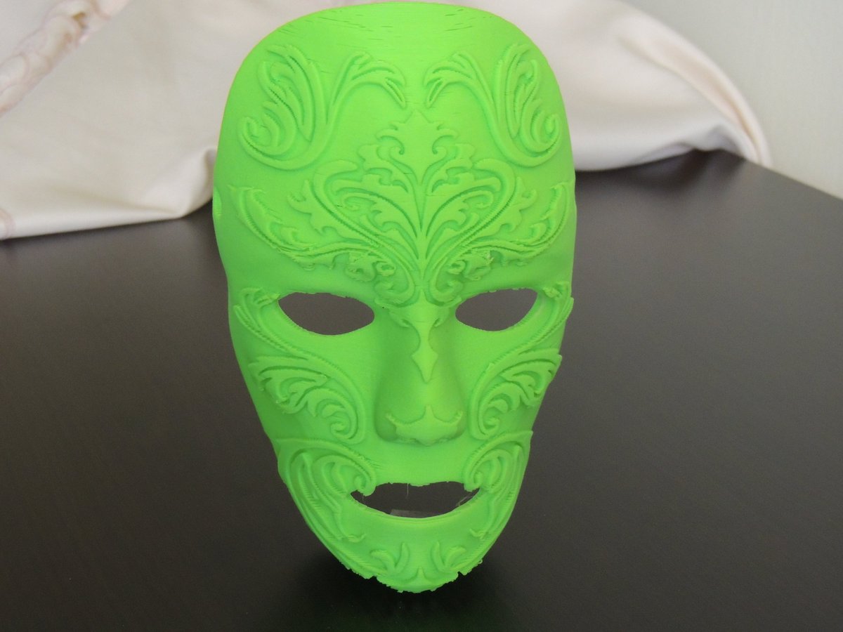 almiradjo's tweet photo. I have just 3D modeled and 3D printed this cosplay mask with floral ornaments. #cosplay #cosplayer #cosplaygirl #cosplaying #venetianmask #deatheater https://t.co/rMdp85Ra2X