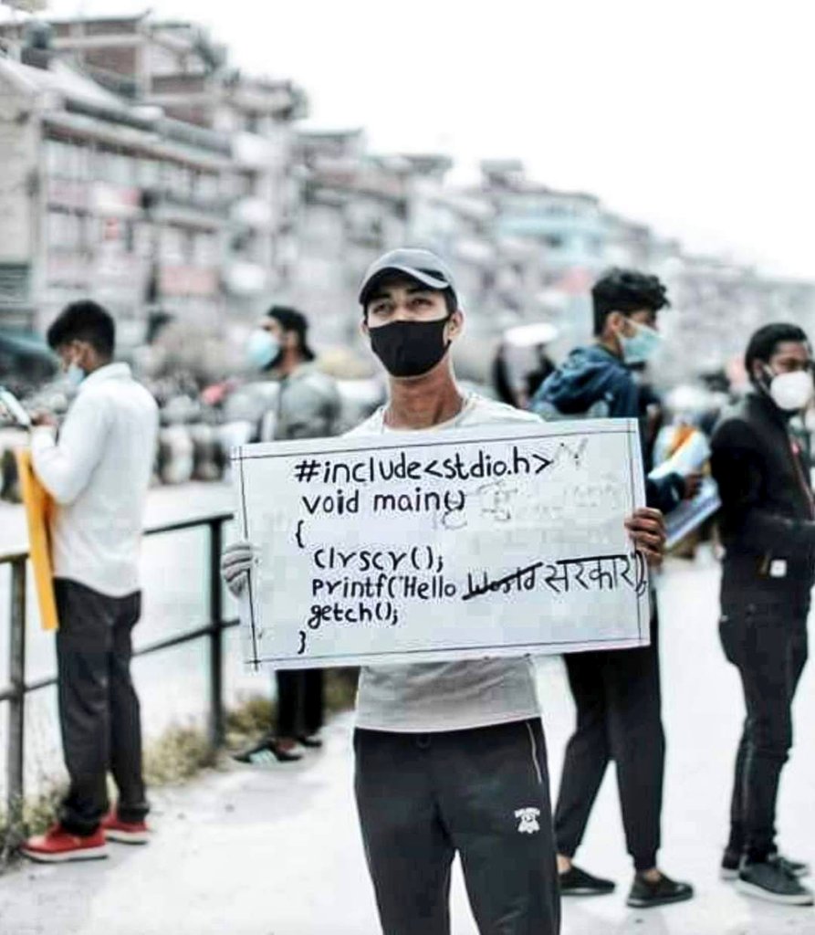 er_bhattarai10's tweet image. देख्यौ त
कतै न कतै प्रयोगमा अाईहाल्छ नि
त्यसै काम छैन भन्न भएन।
#1st_sem
#C_programming