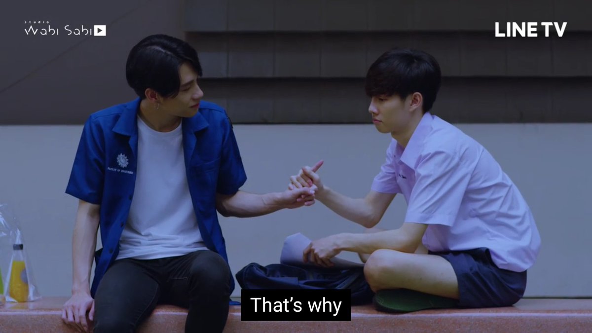 Penpak42435328's tweet photo. อยากจับมือพี่เหนือล่ะสิพระรามอ่ะ
#ENOFLOVEep10 https://t.co/pmQDJ4KJIa