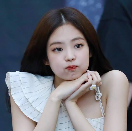 kim_jjeniee's tweet photo. Heyo gue newbie 
Ajarin rp twtr dong wkwk
Gue ga ngerti ga paham 

#rpindonesia #roleplayerkpop #roleplayerindonesia #jennierubyjane #mutualanskuy #rpindonesia #Roleplayerworld #Rpw #rpwindonesia https://t.co/sko7cD5V5T