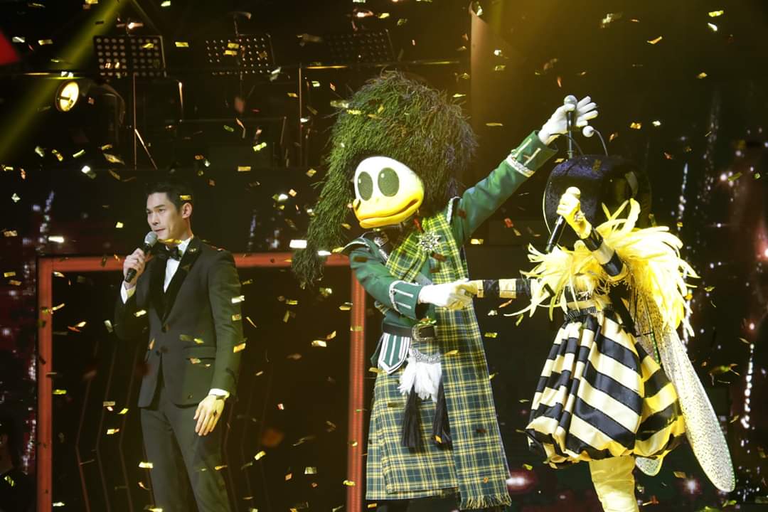 Properganda9's tweet photo. Overwhelming moments. Overwhelmed with love and triumph. Love you #หน้ากากเป็ดน้อย
#Throwback 2 years ago.
ยินดีกับแชมป์ #TheMaskSinger #หน้ากากนักร้อง4
#themasksinger4
#NONTTANONT #nontfam https://t.co/sJHxwoGIPX