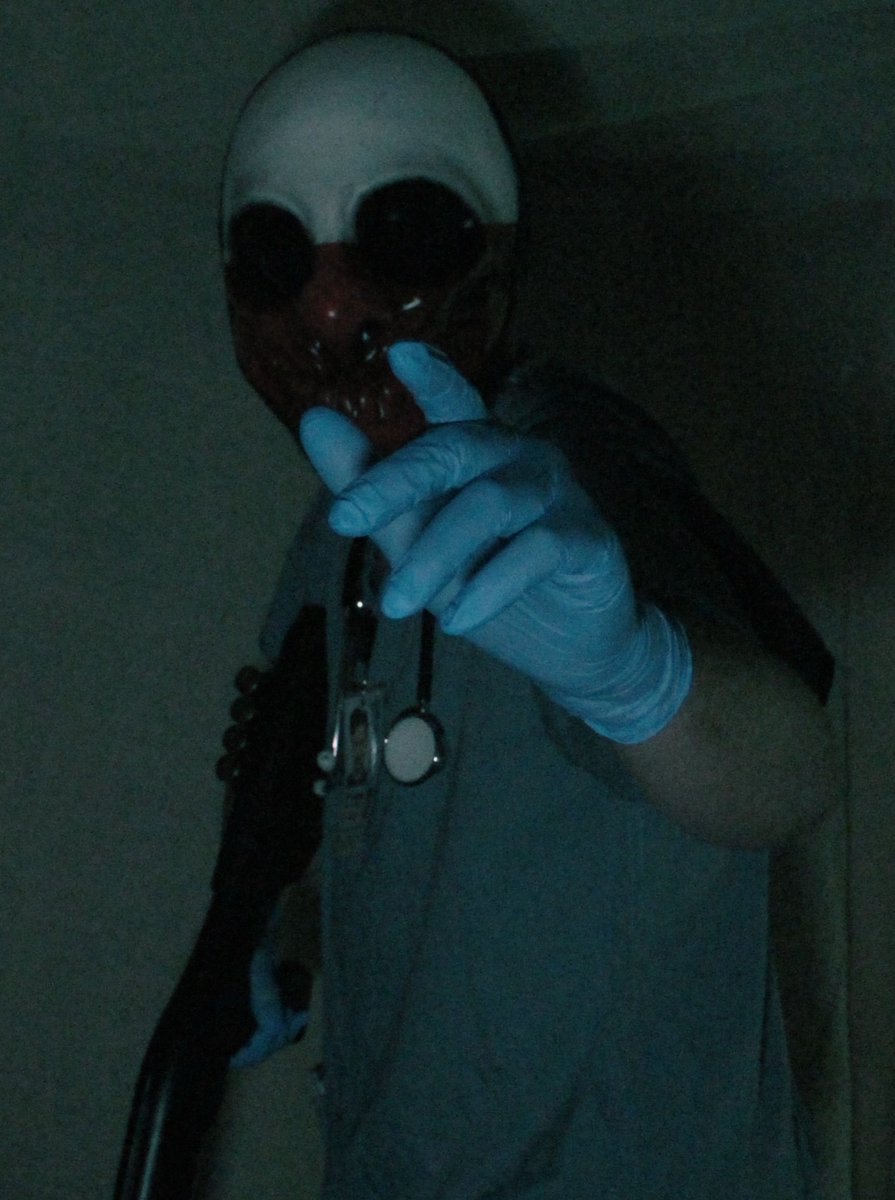 Birdstronaut's tweet photo. I don't recall having this photo taken.
#PAYDAY2 #PDTH #NoMercy https://t.co/8aDB0WfkMr