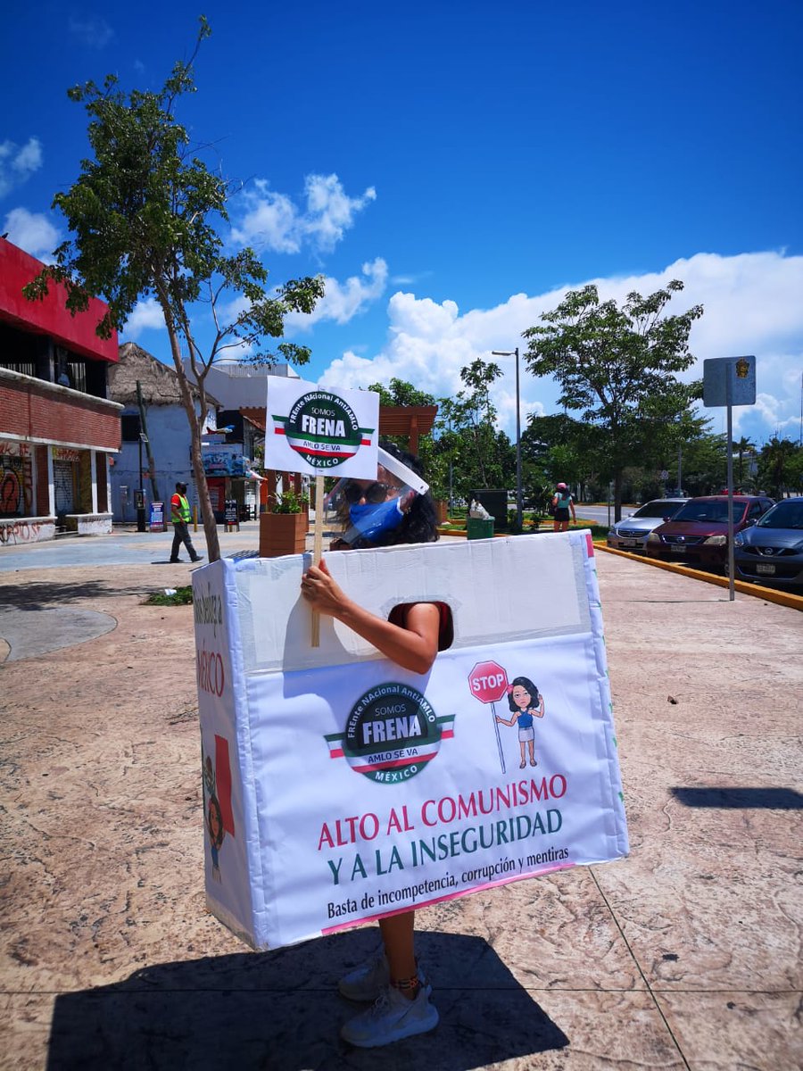 Miles de personas salimos a protestar con la sana distancia y con el corazón