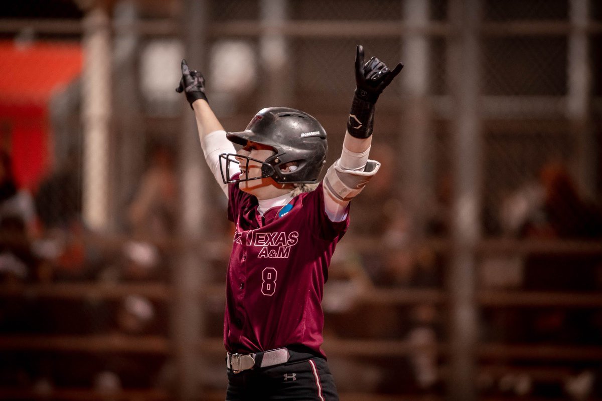 Lady Buff Softball tweet media