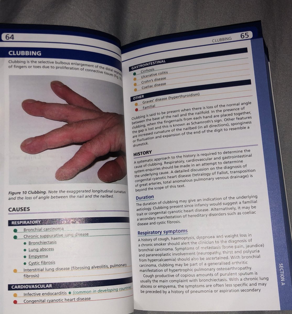 __mnemonics's tweet photo. هذه فائدة مشاركاتكم الفعالة😍

تذكرت كتيب مفيد اسمه :
Churchill's Pocketbook of Differential Diagnosis

يحتوي على: 
- أهم الأسئلة لما تأخذ التاريخ المرضي (history) 
- physical examination 
- investigation 

هذه نسخة pdf⬇️: 
https://t.co/jkPiMSej32

مرتب أبجديًا وينفع في الراوند👍🏻 https://t.co/vd1mN2OZR8