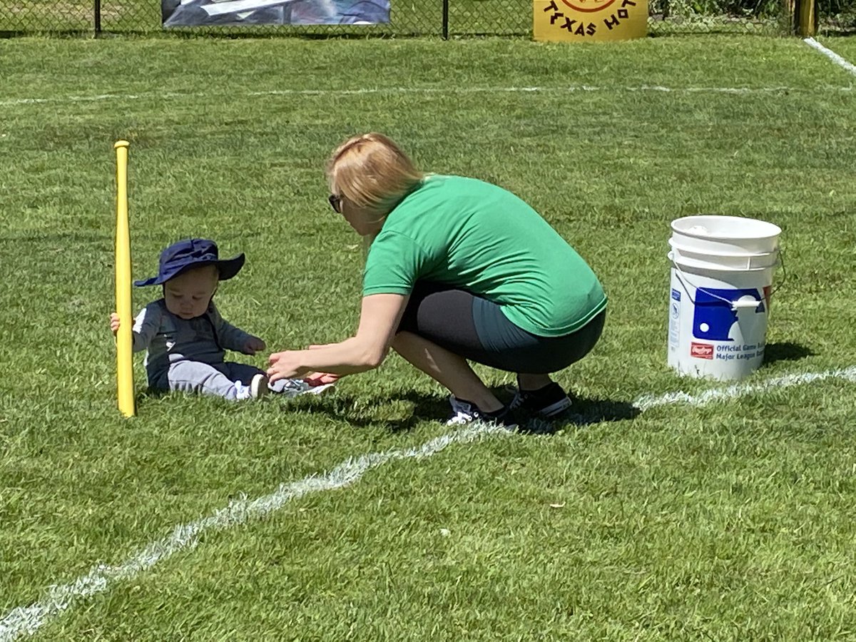 BrickleyField's tweet photo. @Carges550 future phenom Chandler Thomas https://t.co/WHa9EDNoFp
