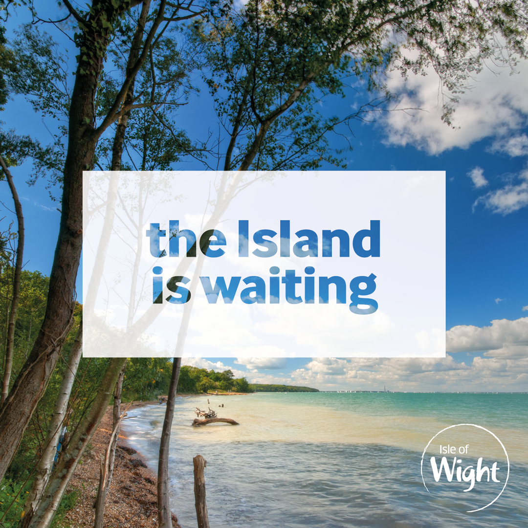 Quay_Management's tweet photo. Although we haven’t seen our lovely guests in a while, we can’t wait to welcome you back to the #IsleofWight soon. 💕

Book now, travel later. 🏡

🌐 https://t.co/mASjhXDtxl
📧 Katie@quaymanagement.co.uk
📞 +44 (0)7496 363369

#TheIslandisWaiting #IOW #Cowes @VisitIOW https://t.co/FNcMJJ072L