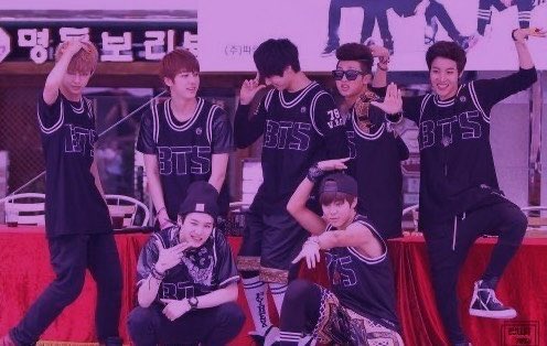 zo_zo_7's tweet photo. @BTS_twt bts We love you so much💜. We are sorry for what happened with you previously😔🥺. I hope we can stay together forever🙏😭.You are my life and the secret of my happiness
I LOVE YOU😭💜💜 #bts #BTS7thAnniversary #일곱의_겨울과_봄_뒤에_7주년 #BTS_7th_Happy #ARMY #7ToEternityWithBTS https://t.co/a0A6F09KUH