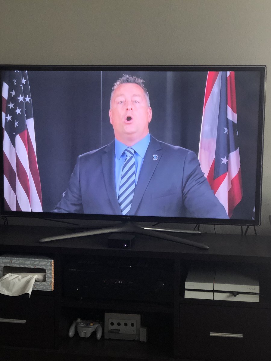 MrsBoyerOBHS's tweet photo. Who’s watching OBHS graduation?! 💙🐻 https://t.co/kHclLBhvoB