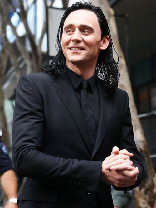 _raisehell_'s tweet image. Them