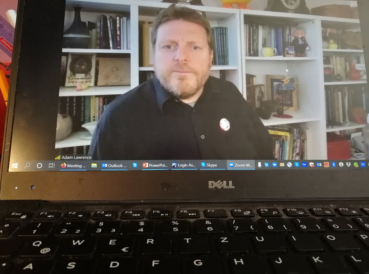 Thanks to <a href="/adamstjohn/">Adam StJohn Lawrence 🇺🇦</a> and <a href="/markusedgar/">Markus Edgar Hormeß</a> <a href="/WorkPlayX/">WorkPlayExperience</a> for realizing a very interactive lecture about "off-paper service design" completely digital. <a href="/wi1tter/">wi1tter</a> <a href="/UniFAU/">FAU Erlangen-Nbg</a>