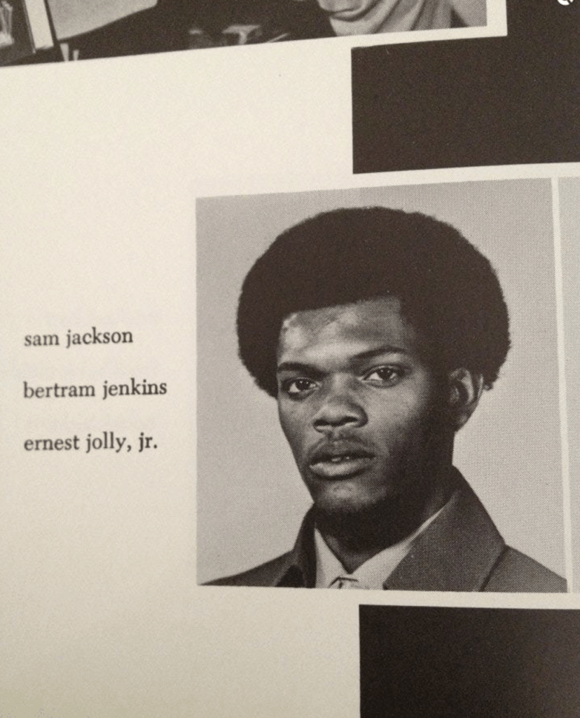 GAFollowers's tweet photo. FUN FACT: After Martin Luther King was killed in 1968, his funeral was held at Morehouse College in Atlanta, Georgia, and a small group of current students were chosen to be ushers for his funeral. One of those ushers was Samuel L. Jackson. https://t.co/oWTYpRwz5u