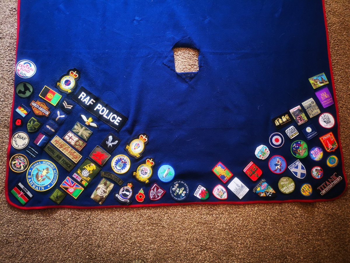 RAFMountaineer's tweet photo. Can you spot the @RAFCentralFund patch that we sent to Sammy ? 🧐
We can also see some @PoppyLegion popppies! All these on her old @Girlguiding blanket.
Has anyone else been creative during #lockdown ?
#crafting #raf #patches #royalbritishlegion #rafcf https://t.co/SKlnCasYQd