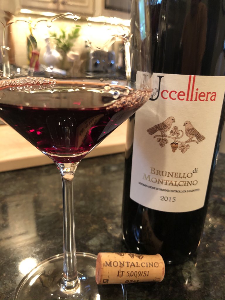 JohnMFodera's tweet photo. We will get thereby sundown EST!  RT, exclusuve coverage. Detailed reviews. Food pairings. My insight. Your advantage. Brunello 2015: Annual Tasting Report Part 1 https://t.co/kypL14HMCk @ConsBrunello @soeatit @EatLikeItalians @Deliciousitaly @SteveKubota @KellyMitchell @garykeet https://t.co/SuDkEqiO8g